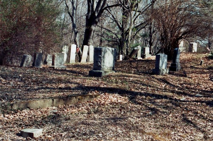 Pine Knoll Cemetery